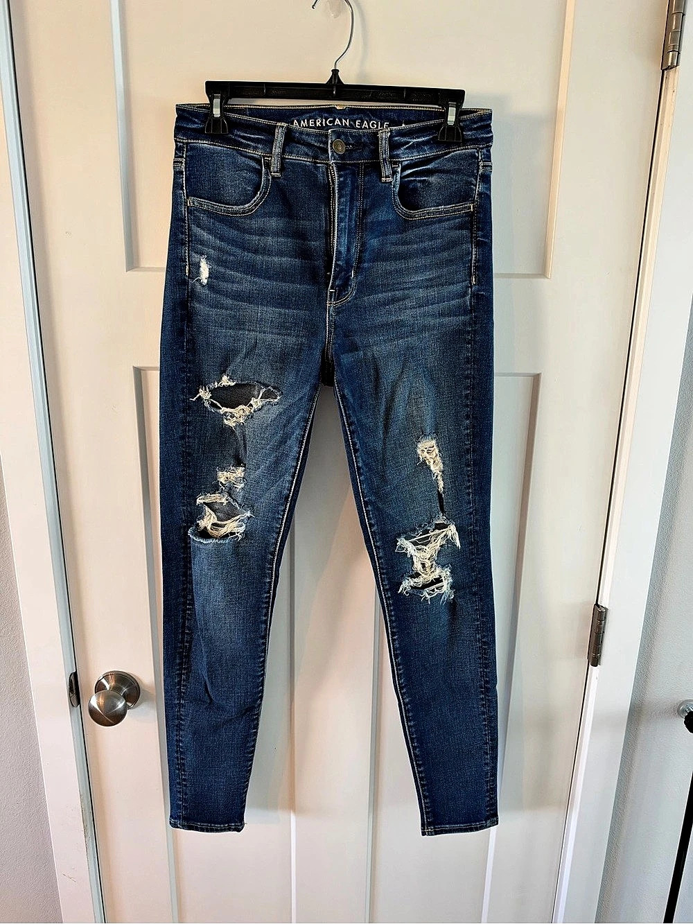 American Eagle Super Hi-Rise Jeggings Distressed Blue Jeans Size 6